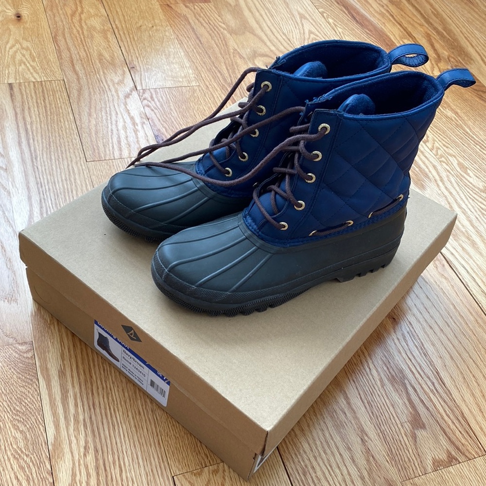 Waterproof womens boots